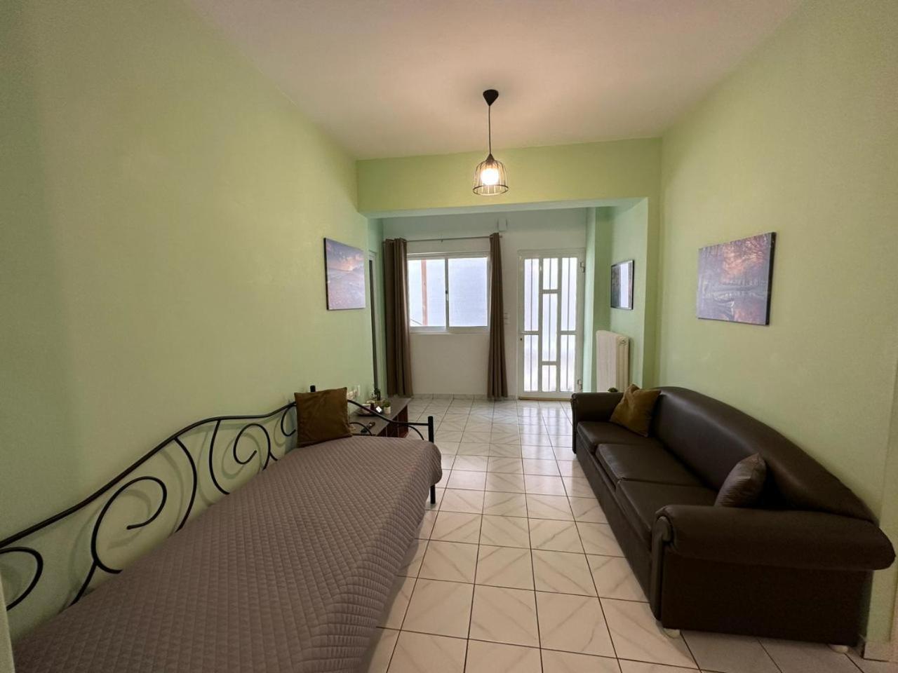 La Vita Apartments-Near Airport & Sea Loútsa Quarto foto