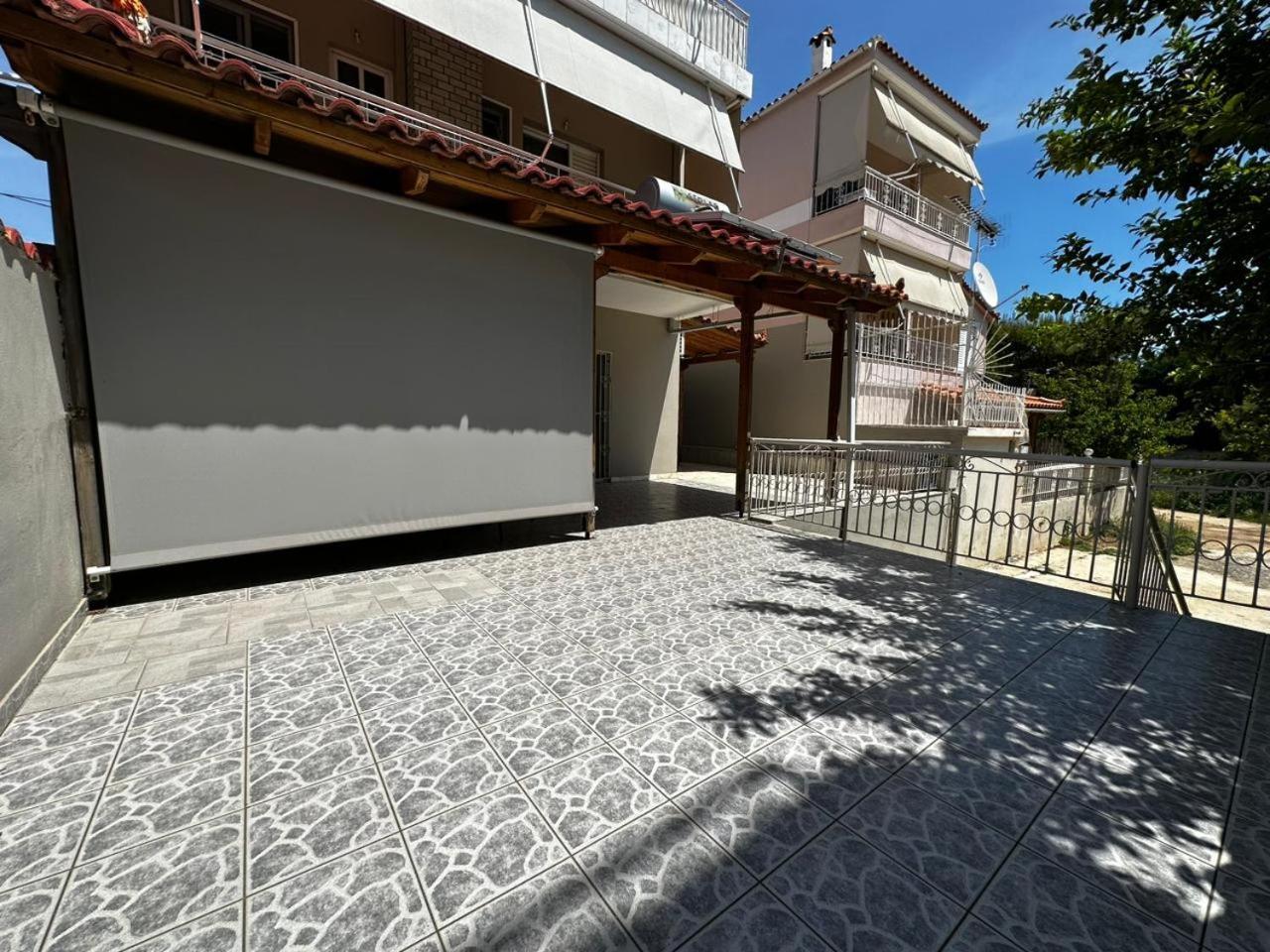 La Vita Apartments-Near Airport & Sea Loútsa Quarto foto